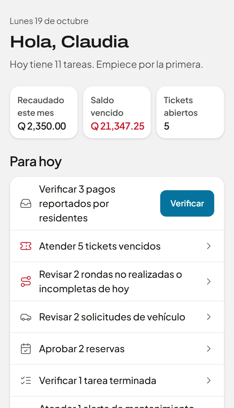 Inicio del panel de APTO: recaudado del mes, saldo vencido, tickets abiertos y la lista «Para hoy» con un botón para resolver cada pendiente.